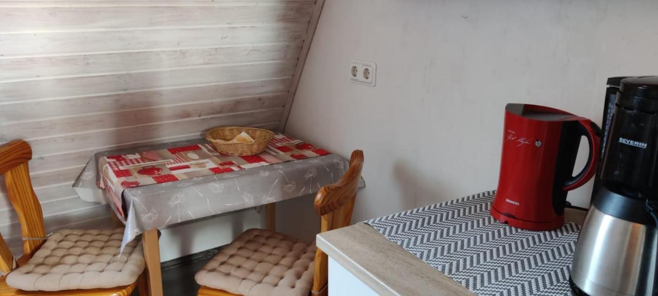 Ferienwohnung Im Rohrdachhaus Wustrow  Exterior foto